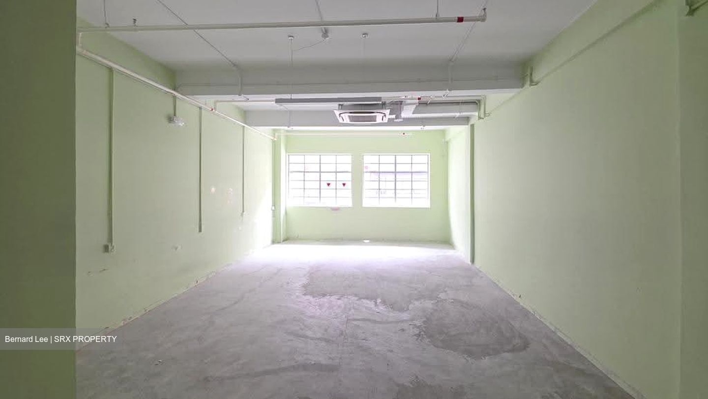 Hongkong Street (D1), Office #630136511